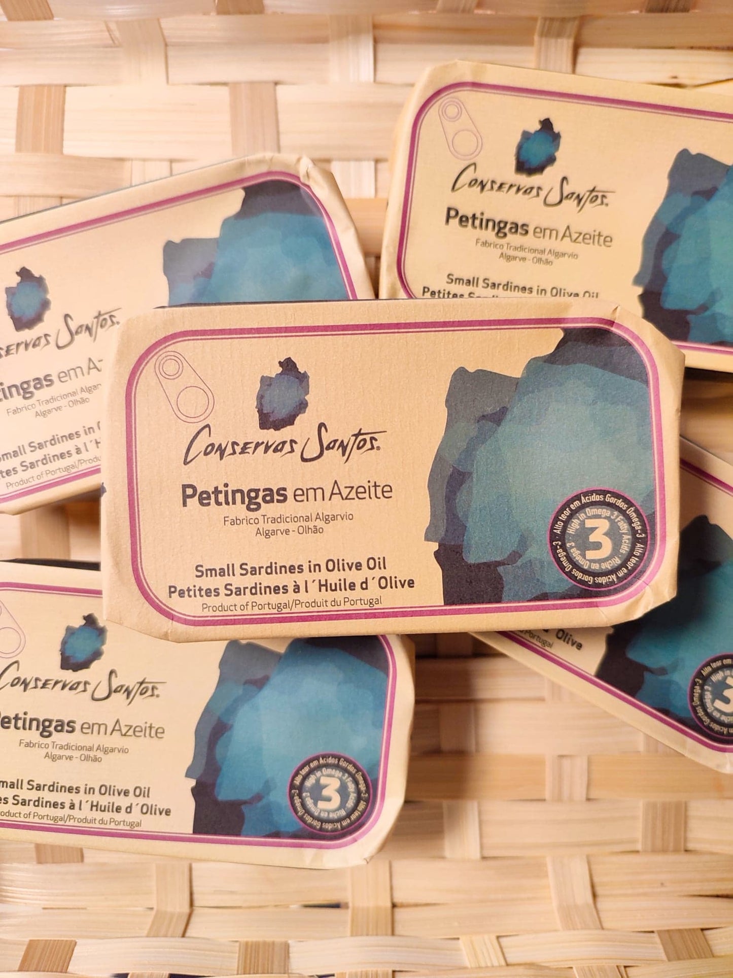petites sardines conserve petingas huile d'olive fabrication traditionnelle mis en boîte à la main campos santos algarve portugal saudade concept store cherbourg épicerie fine épicerie portugaise