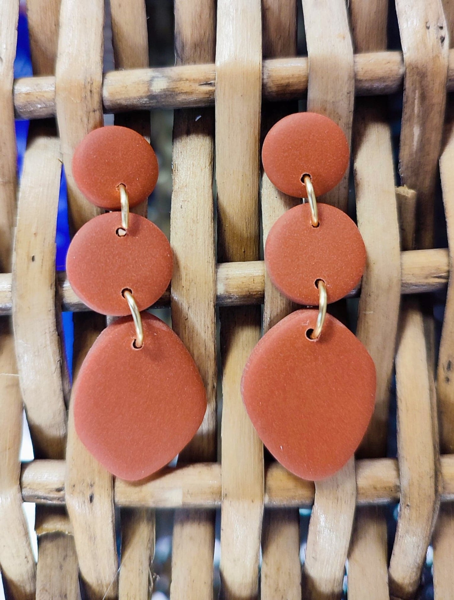 bijoux créatrice lisbonne boucle d'oreille artisanat argile polymère accessoire mode normandie made in portugal Saudade concept store Cherbourg