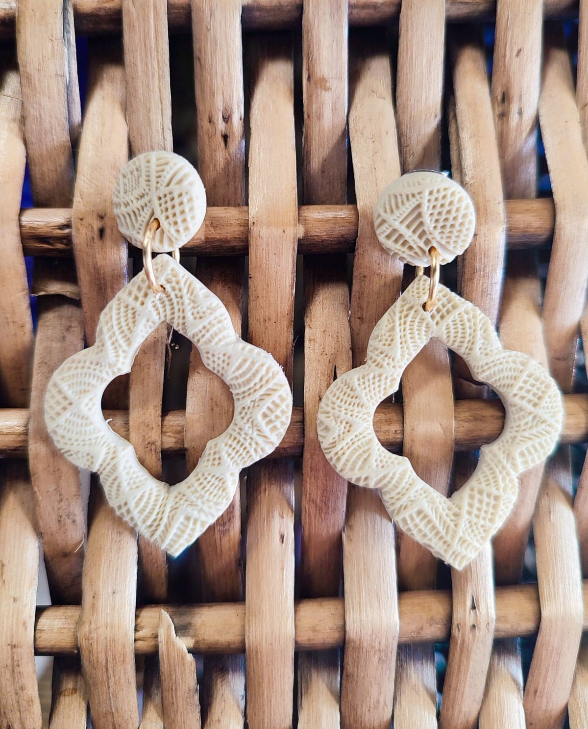 bijoux créatrice lisbonne boucle d'oreille artisanat argile polymère accessoire mode normandie made in portugal Saudade concept store Cherbourg