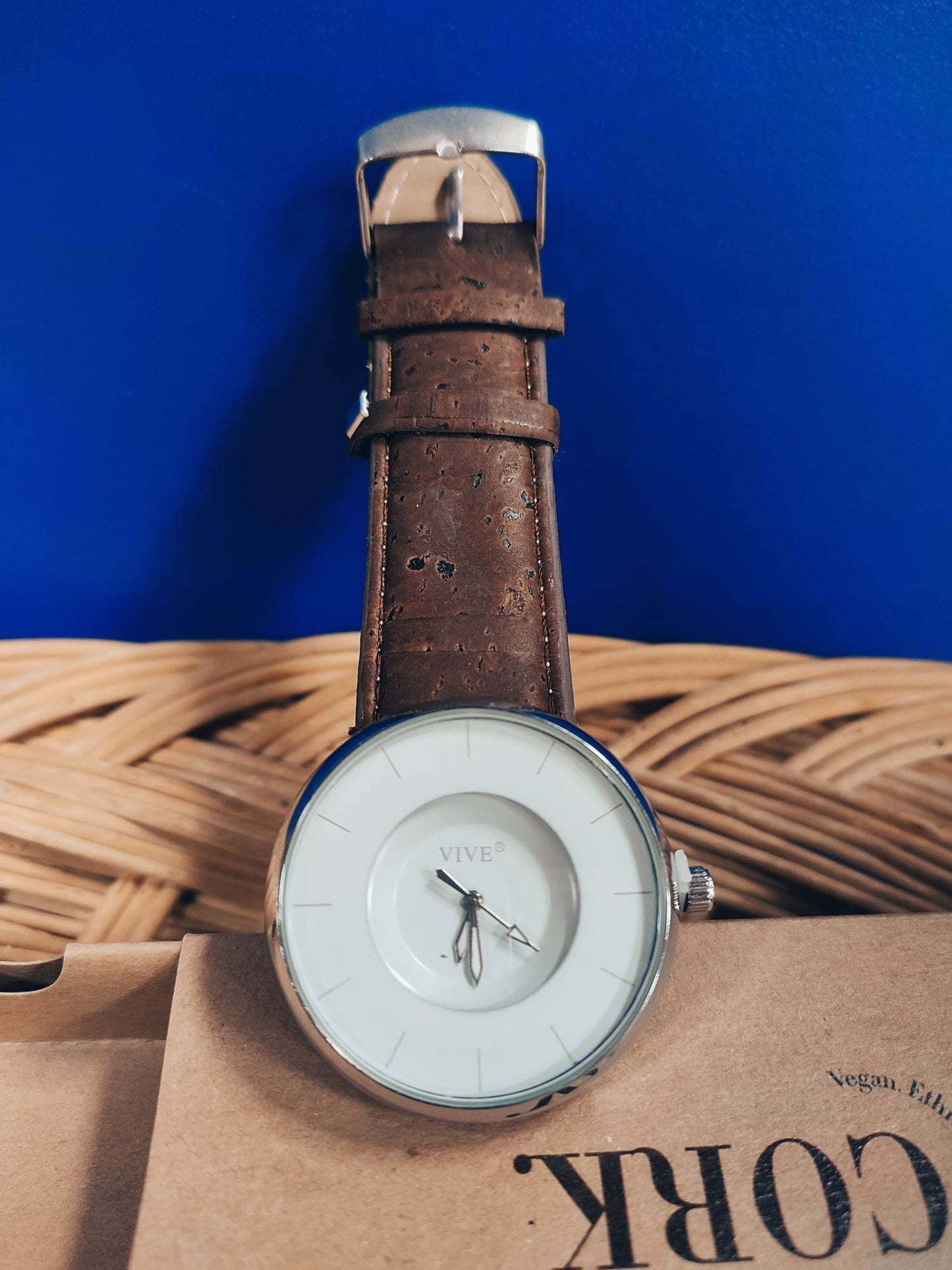 spécialité portugaise  produits portugais  portugal  montre  liège  fabriqué au portugal  fabrication artisanale  concept store portugais  bracelet  artisanat portugais  artisanat saudade concept store normandie cherbourg