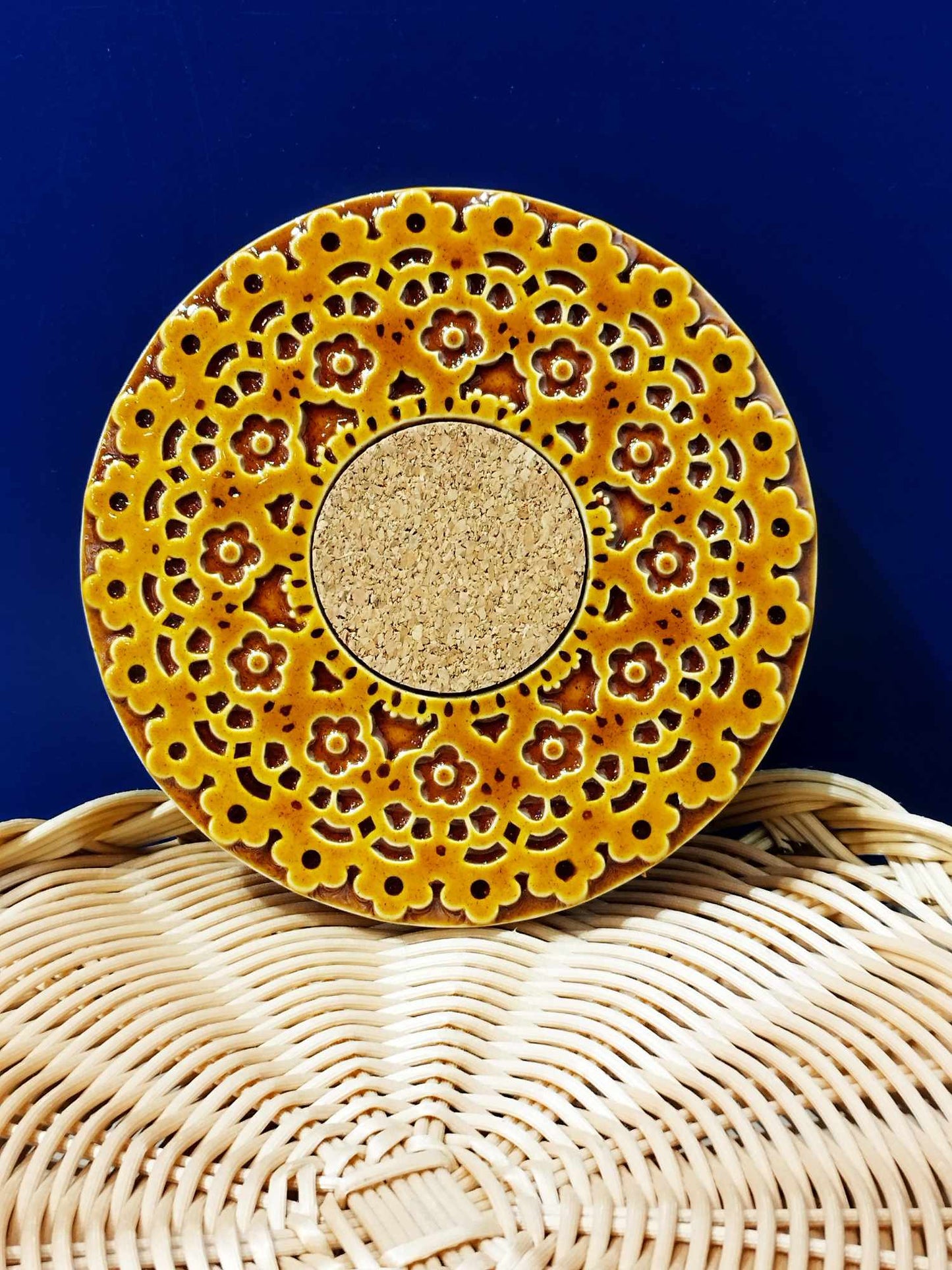Dessous de plat dentelle
