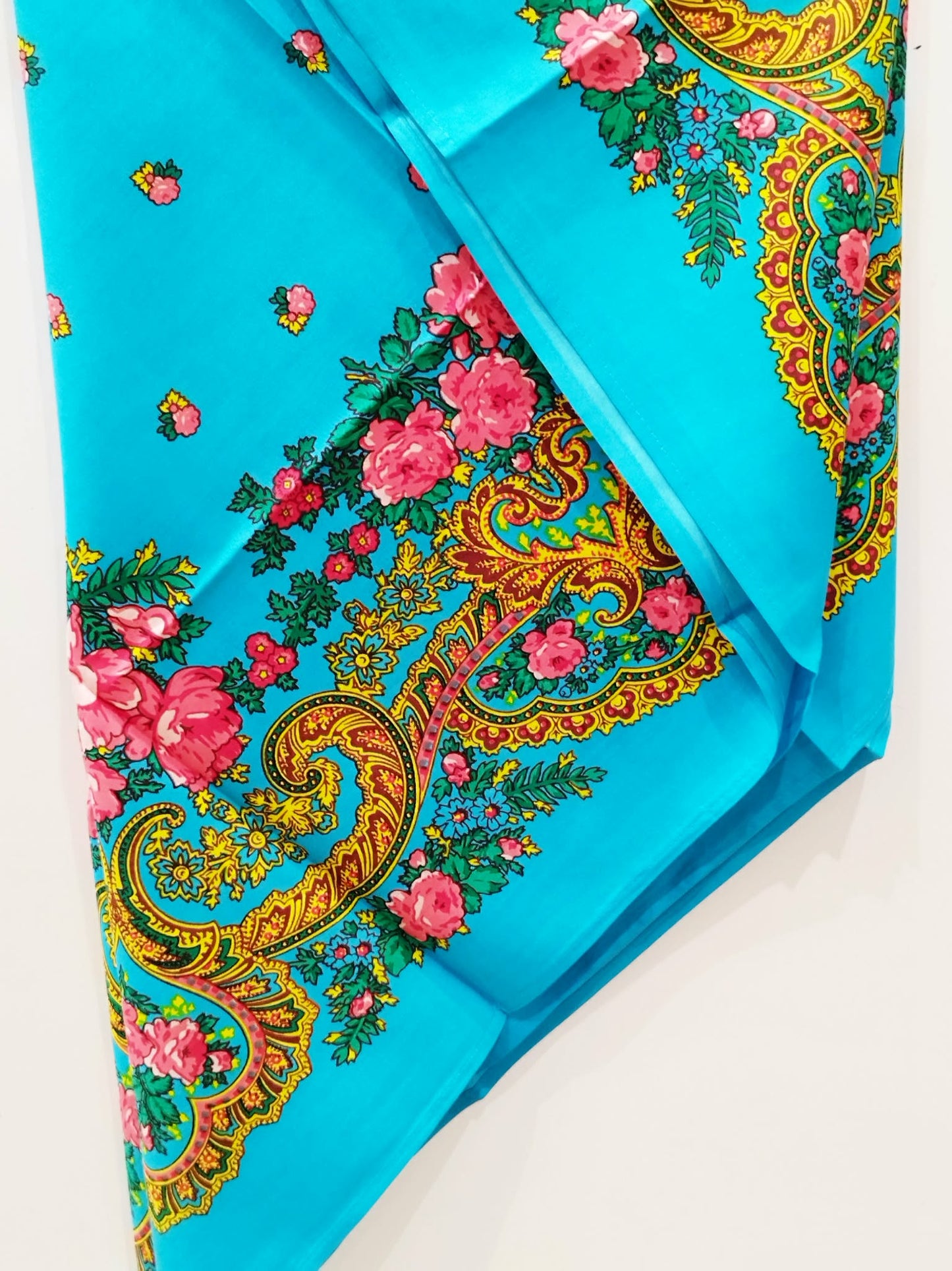 Foulards portugais traditionnels colorés