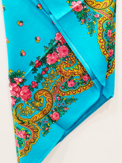 Foulards portugais traditionnels colorés