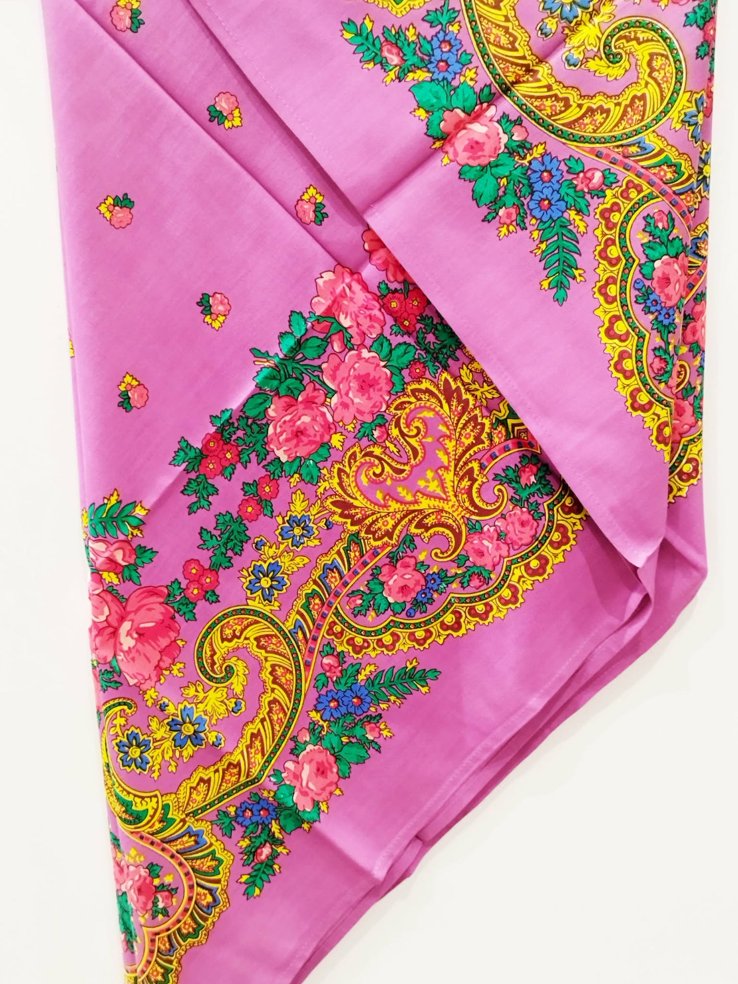 Foulards portugais traditionnels colorés