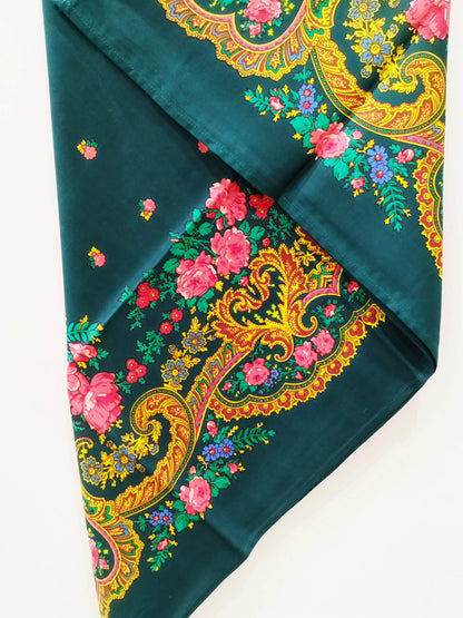 Foulards portugais traditionnels colorés