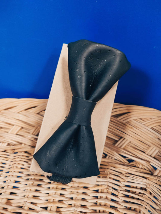 accessoire  vegan  fabriqué au portugal  spécialité portugaise  produits portugais  concept store portugais  artisanat portugais  portugal  baptême  mariage  cérémonie  noeud papillon  liège normandie Saudade concept store cherbourg